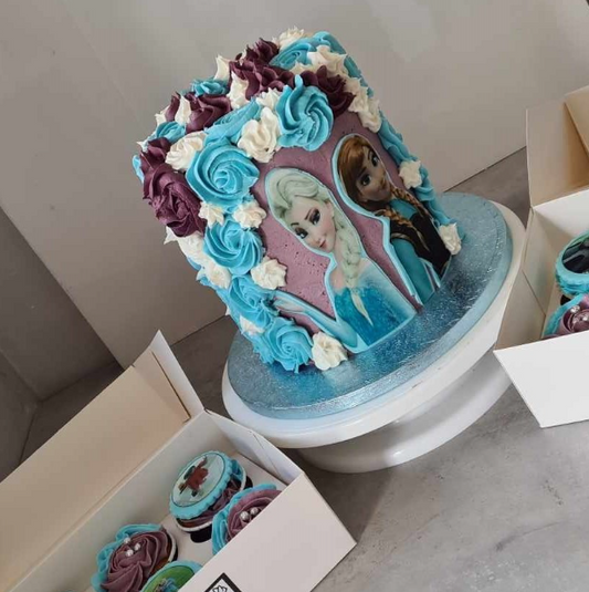 Frozen Cake (Anna&Elsa)