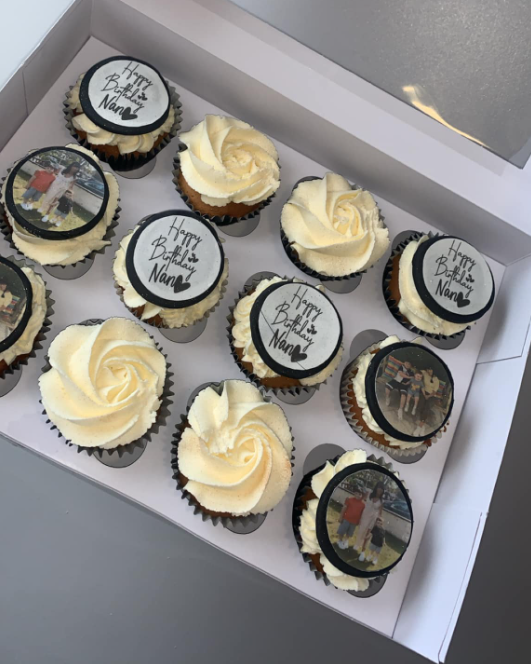 Black and white Cupcakes