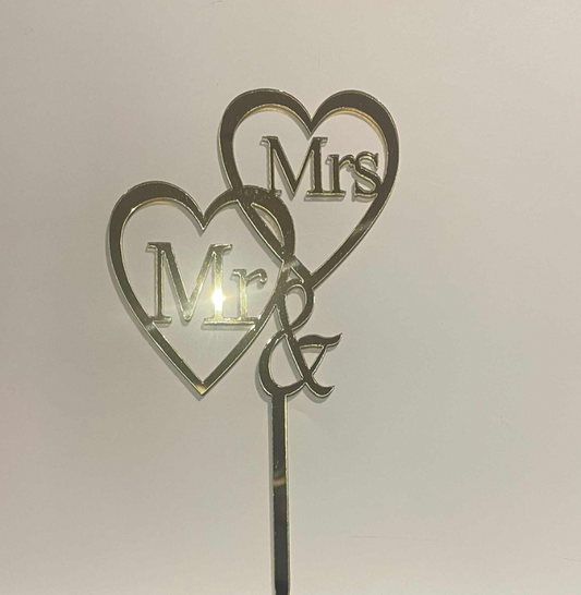 Mr & Mrs heart cake topper