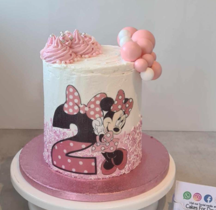 Minnie Mouse Cake
